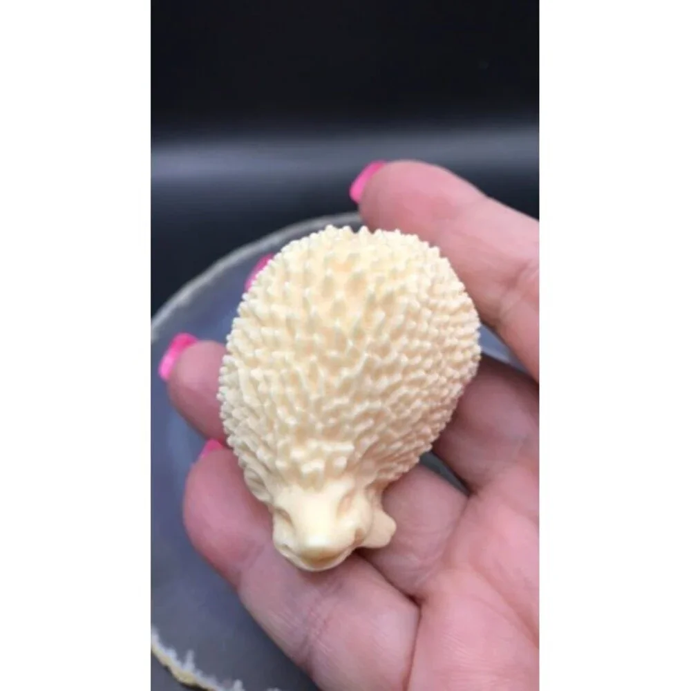 Adorable Hedgehog Carving
